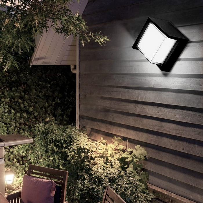 Alto LED Wall Light – 12W 6000K