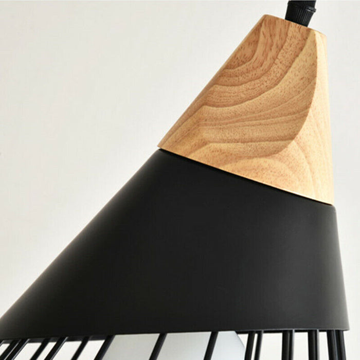 Skaga Wire Frame Pendant Light